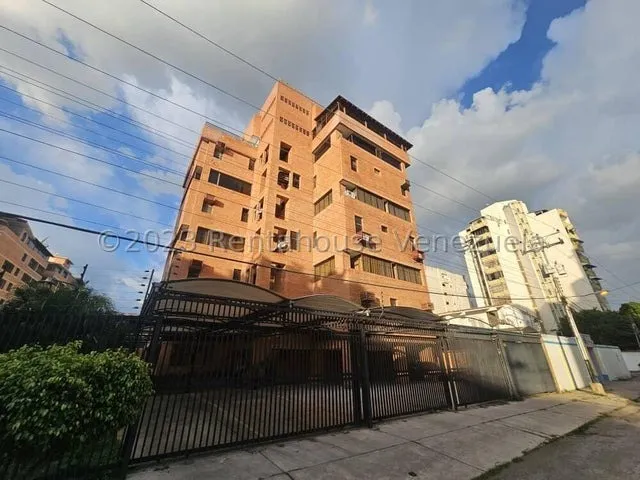 Gbf 24-8397 Venta De  Lindo Apartamento Excelente Zona La Soledad Maracay 