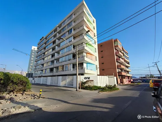 Departamento En Venta De 2 Dorm. En Iquique