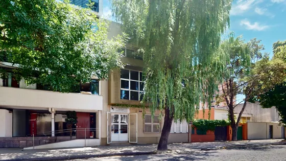 Venta Local Comercial La Plata Con Cochera