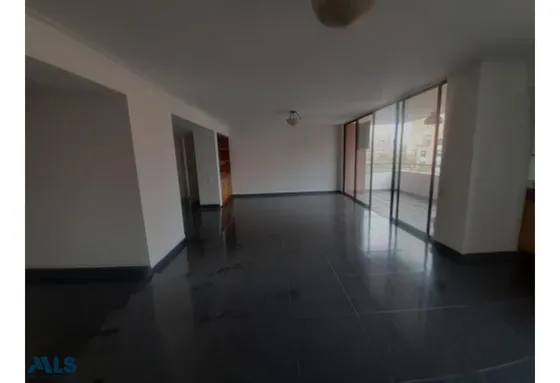 Apartamento En Laureles(mls#253027)