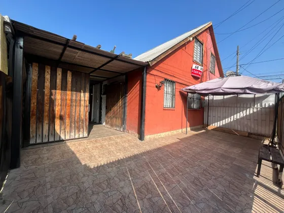 Casa Iluminada Y Cómoda .3d.1b.1e Y Amplio Patio.