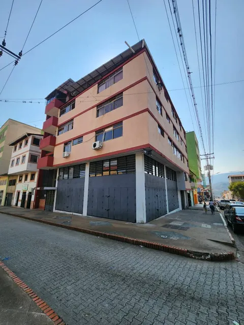 Amplio Apartamento En Venta En El Centro D San Cristóbal (j)