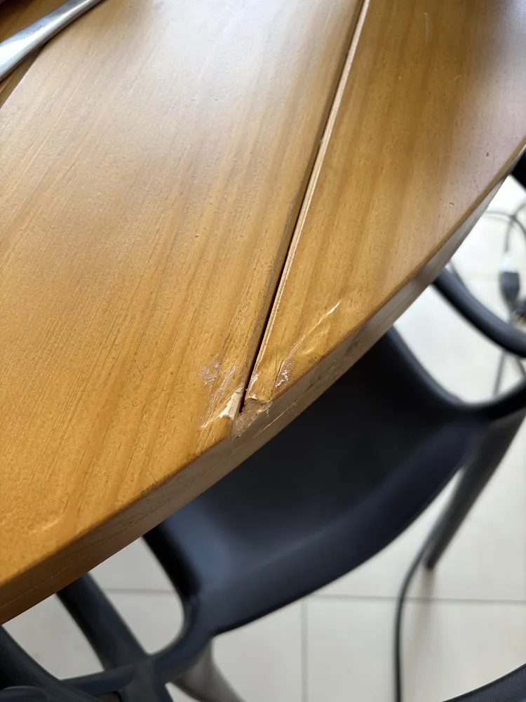 Mesa Industrial Redonda 130cm Madeira Maciça 8 A 10 Lugares Amêndoa Preto - Imagem 2