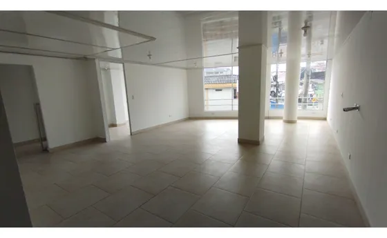 Venta De Local En Colombia, Manizales 70m² |  Locales En Venta