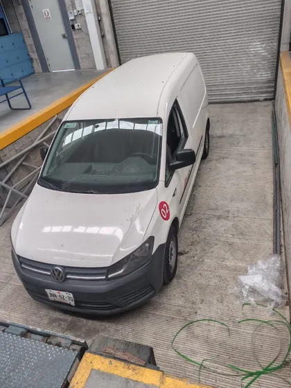 Volkswagen Caddy 2.0 Maxi Tdi Mt