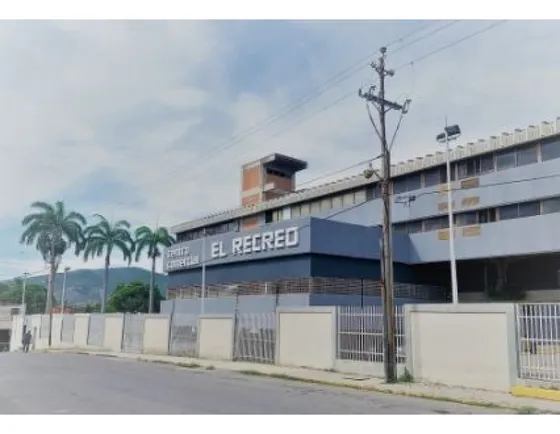 Se Vende Local Comercial Cc El Recreo Barquisimeto
