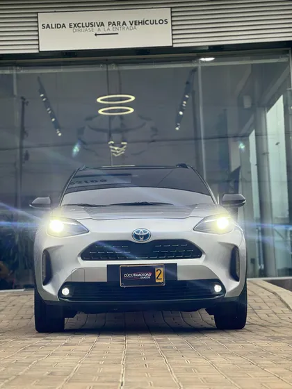 Toyota Yaris Cross 1.5 Hev Xls