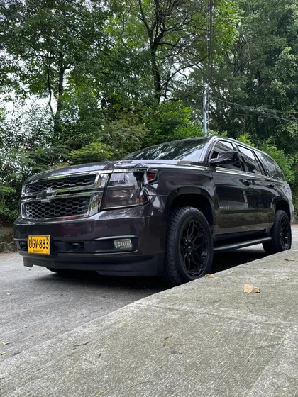 Chevrolet Tahoe 5.3 Lt