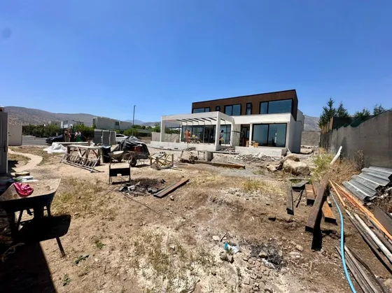 Chicureo, Nueva En Condominio 