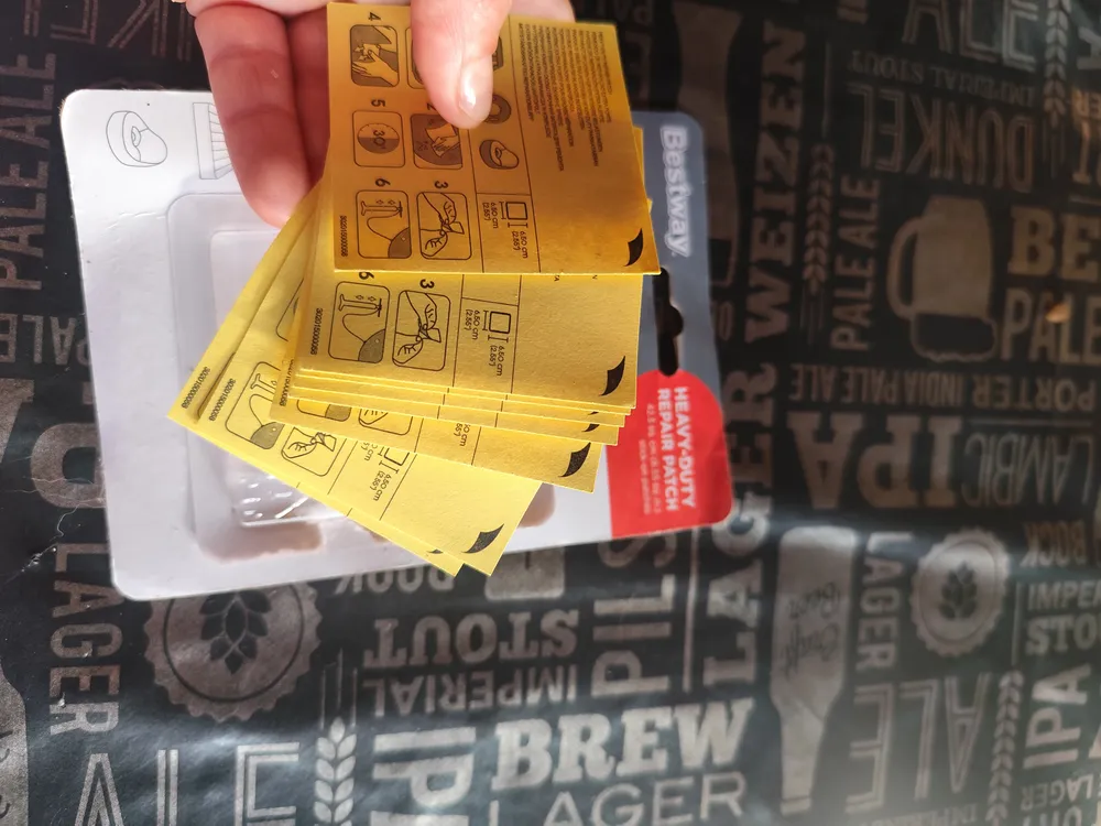 Reparo Remendo De Piscina Inflável Com 10 Adesivos Bestway Cor Multicor - Imagem 3