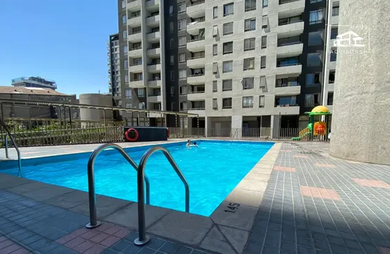 Seminuevo Mariposa 2d+2b+est. Condominio, Piscina, Quinchos