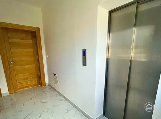 Amplio Apartamento En Moderna Torre En Ensanche Ozama