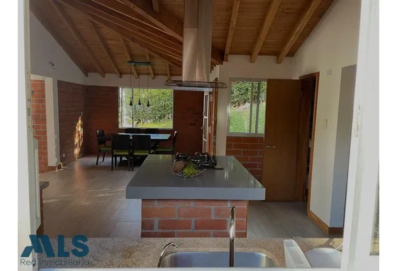 Hermosa Casa Campestre - Vereda Mampuesto, Rionegr...(mls#246111)