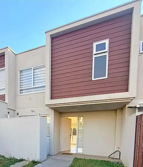 Se Vende Townhouse Cercano Colegio Concepción