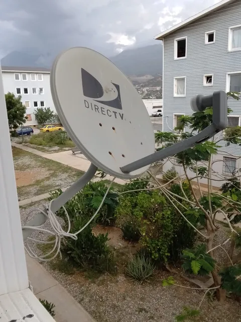 Decodificador Y Antena De Directv
