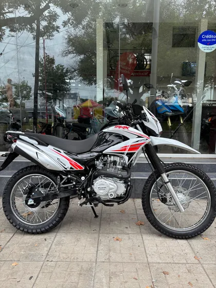 Corven Triax 250 R3. Concesionario Oficial, Luciano Motos.