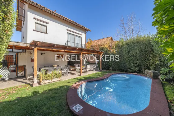 Casa Sector Arqviva, 6 Cómodos Dormitorios