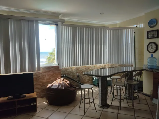 Century 21 Monaco Tucacas , Vende Bello Apartamento , Full Equipado Frente Al Mar