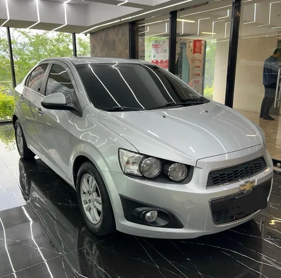 Chevrolet Sonic 1.6 Lt 4 P