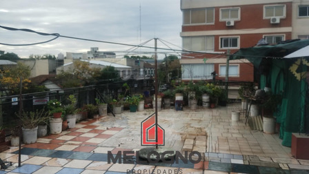 Casa En Block Con Locales Casa En Block Con Locales