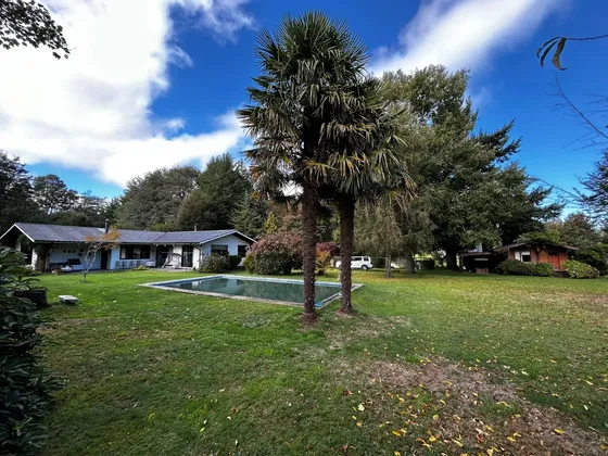 Casa Con Piscina En Cabo Blanco