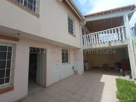 Milagros Inmuebles Casa Venta Cabudare Lara Av Ribereña Los Samanes Economica Residencial Economico Código Inmobiliaria Rent-a-house  23-19687