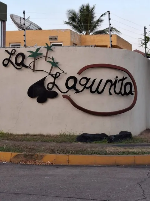 Midaly Vende Hermosa Casa Estilo Mexicano, Urbanizacion La Lagunita, Tipuro. De Oportunidad