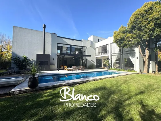 Casa  En Venta En Garin, Escobar, G.b.a. Zona Norte