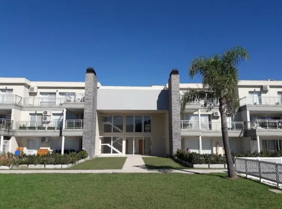 Venta  - Departamento 4 Ambientes - Altos De Maschwitz
