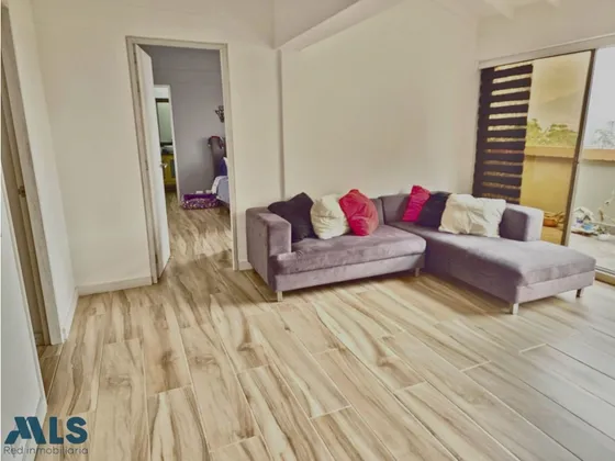 Espectacular Penthouse Completamente Remodelado.(mls#248322)