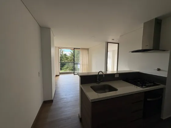  Apartamento En Venta Ubicado En El Retiro Sector Pempenao (27641).