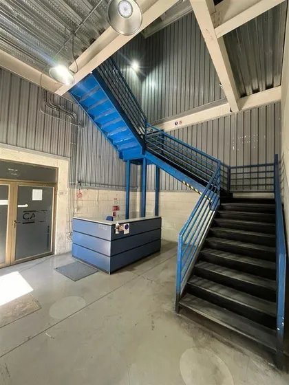 Bodega Comercial Ideal Empresa Logistica Ultima Milla