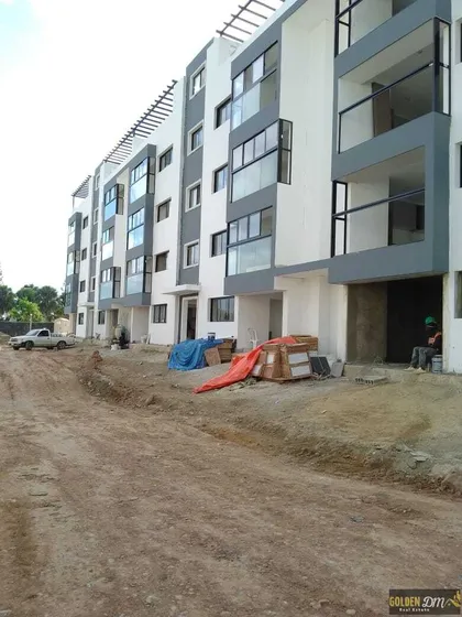 Apartamento En Construcción En Los Reyes, Santiago