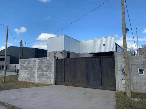 Galpón Industrial - La Reja