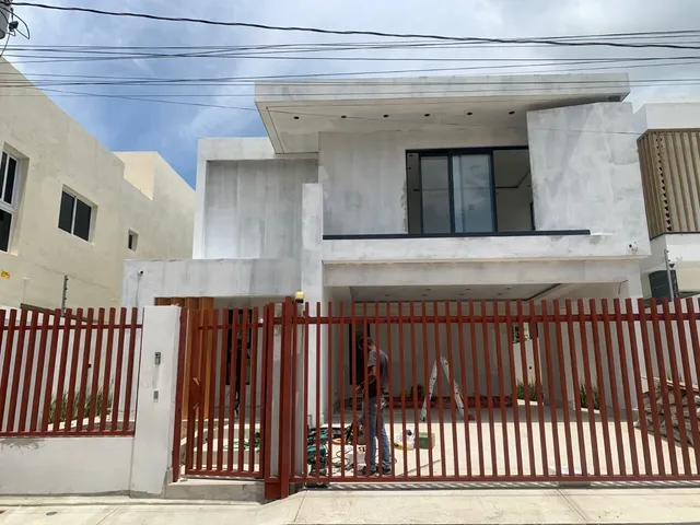 Preciosa Casa En Construcción En Pontezuela Santiago 