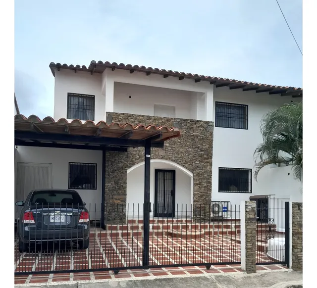 Se Vende Casa En La Asunción - Edo. Nueva Esparta 150m2 - 3h/3b/1pe