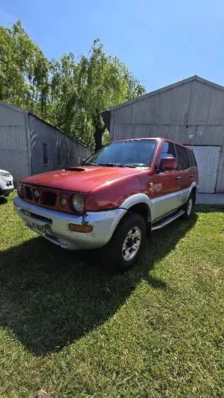 Nissan Terrano Ii 2.7 I