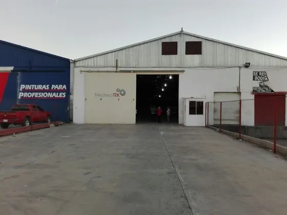 Renta Bodega Blvd. Lazaro Cardenas
