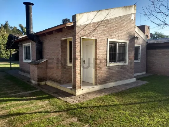 Venta - Casa - Funes
