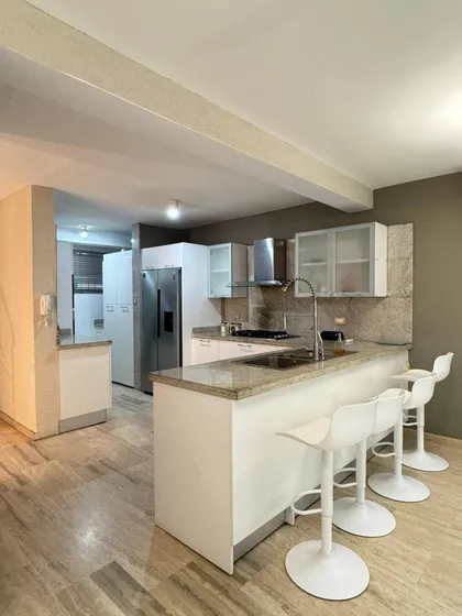 Eduardo Romero Vende Townhouse En Bugambilias Piedra Pintada Cod 287906