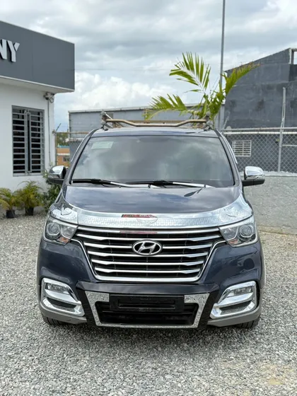 Hyundai Starex Hyundai Starex 2019 Para Los Amantes A Los Viajes
