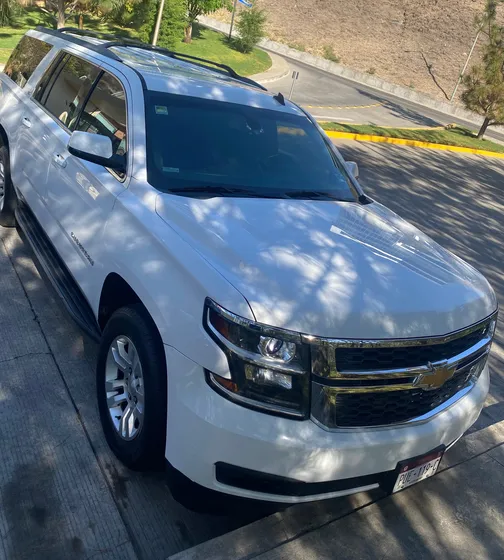 Chevrolet Suburban 5.3 Suburban - Ls V8 2da Banca At