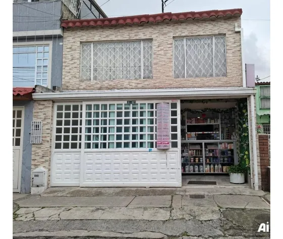 Venta Casa Santa Matilde, 2 Pisos, 4 Habitaciones, 2 Garajes O Local