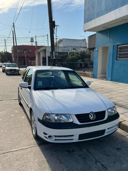 Volkswagen Gol 1.6 Confortline