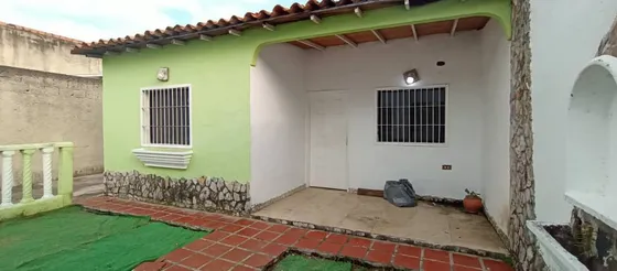 Eli Juarez Ofrece Casa En Urb Aguasal Ciudad Alianza 