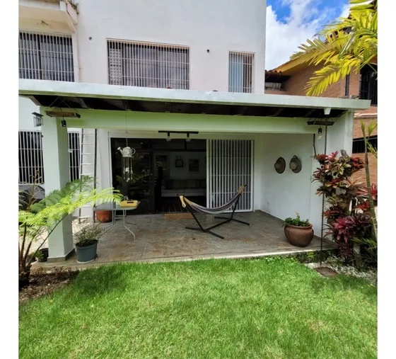 Se Vende Casa La Union. 3h.3b.3pe. C 265m.t 320m. Ap