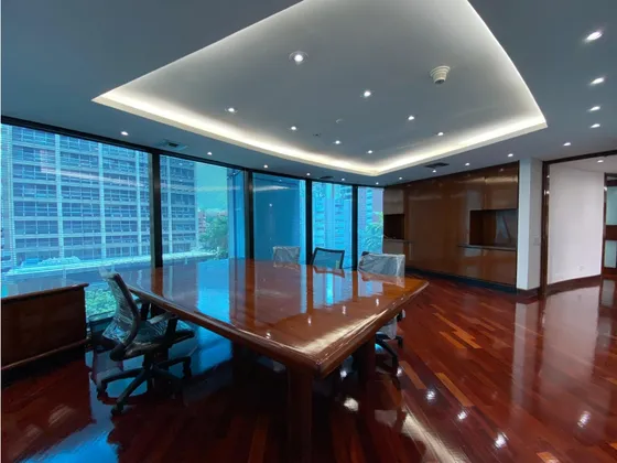 Se Vende/alquila Oficina 576m² 4b/20e  El Rosal