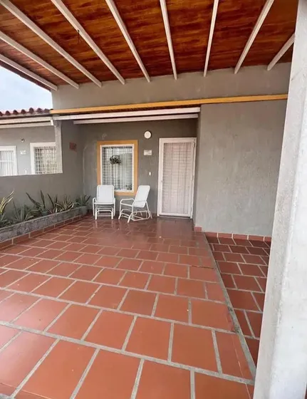Casa En Ciudad Alianza Guacara Urb Brisas Del  Lago Consta