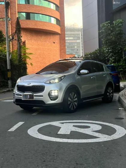 Kia Sportage 2.0 Vibrant Aut