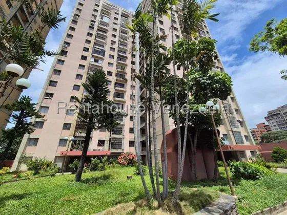 Cómodo Apartamento En Venta En Valle Abajo / Fb26-4534